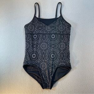 Ivivva Girls Activewear Reversible Bodysuit by Lululemon